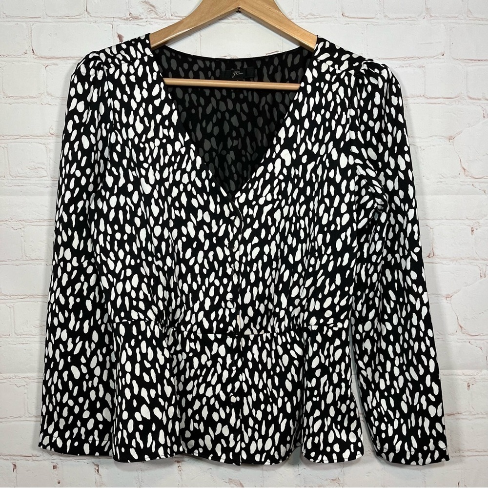 J Crew Long Sleeve Peplum Button Front Top in Printed Satin Crepe Size 2